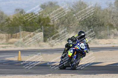 media/Jan-15-2026-Racers Edge (Thu) [[dfebeb70ab]]/2-A Group/Session 5 Turn 2/